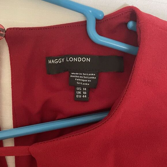 MAGGY LONDON Shift Red Dress Puff Sleeves Keyhole Neck Dress Womens 14 Pullover - Picture 6 of 7